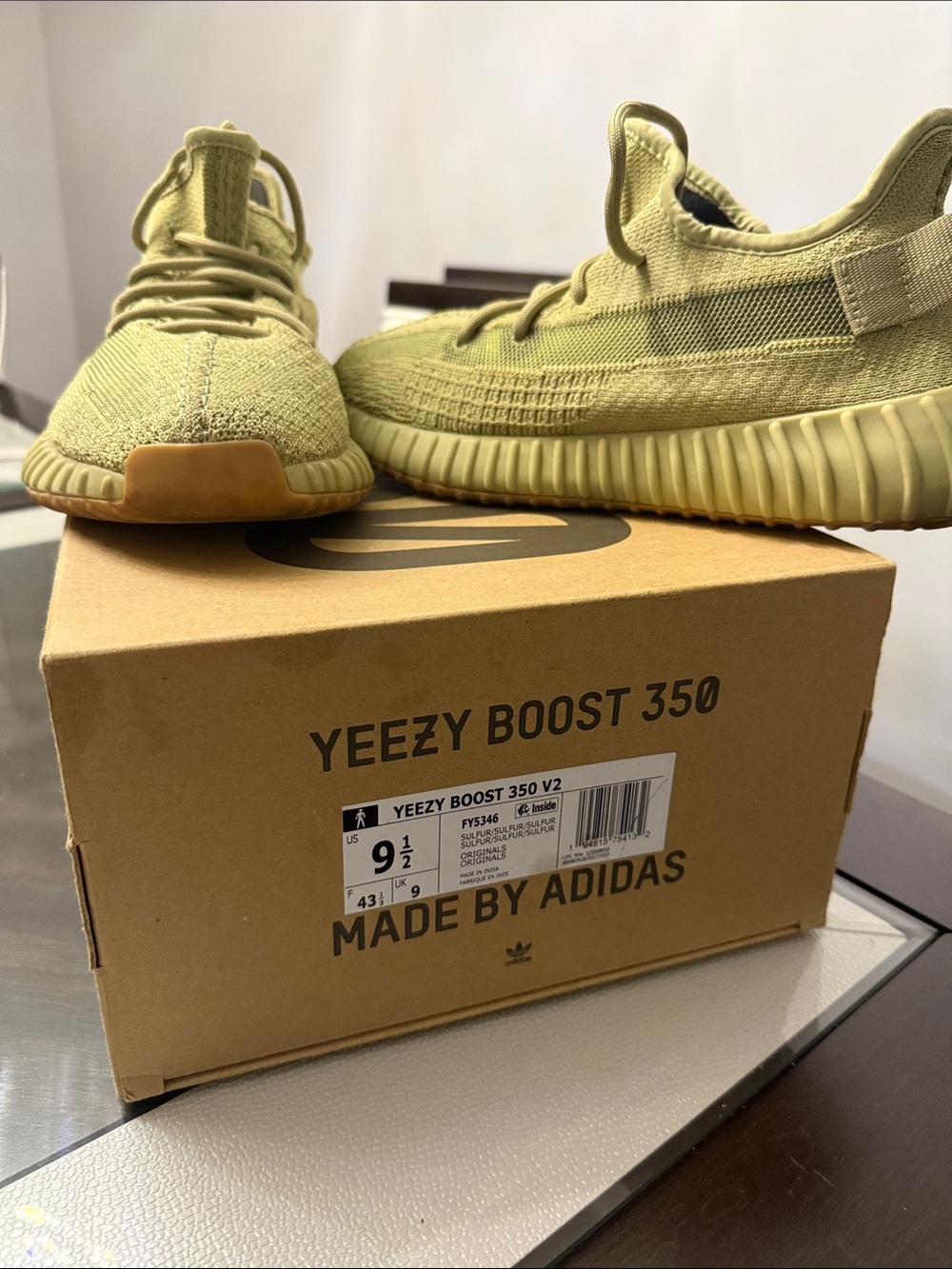 Adidas Yeezy Boost 350 V2 Sulfur Size 9.5